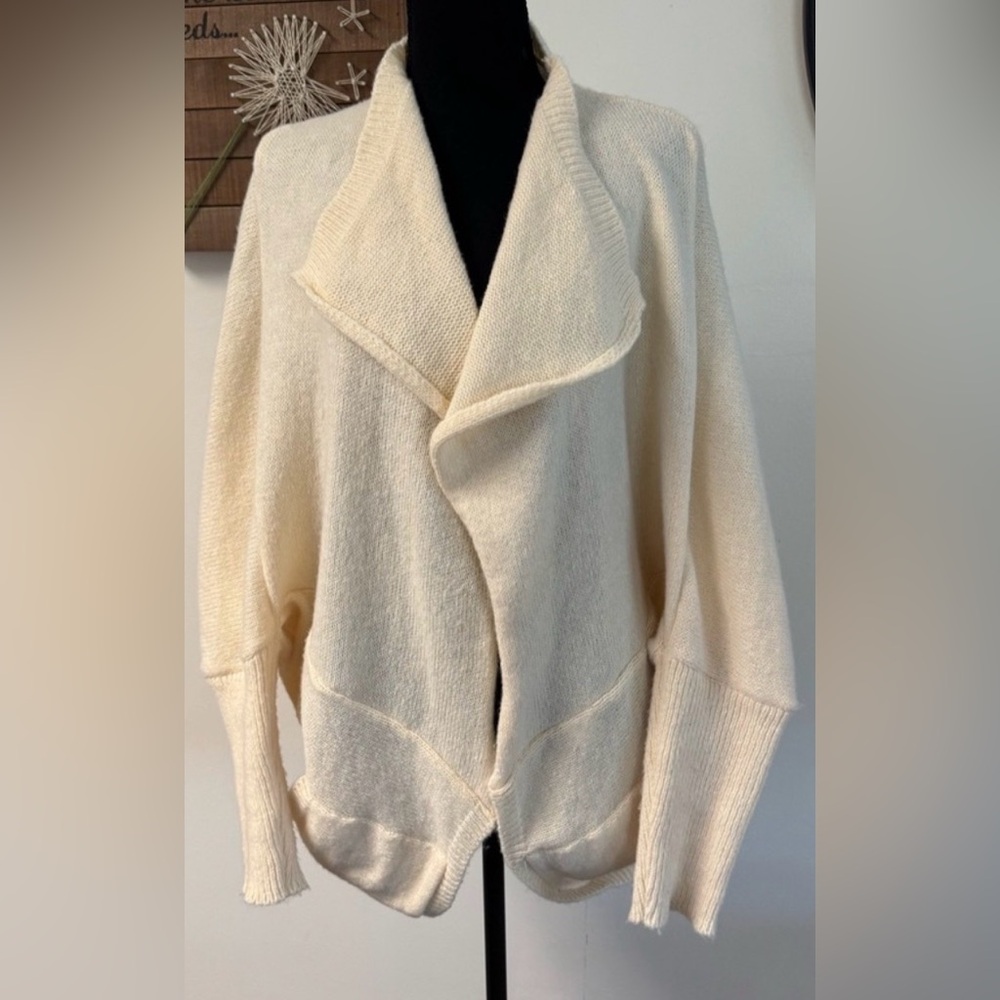 Women's Vintage Free People waterfall wool long sleeve cardigan crème